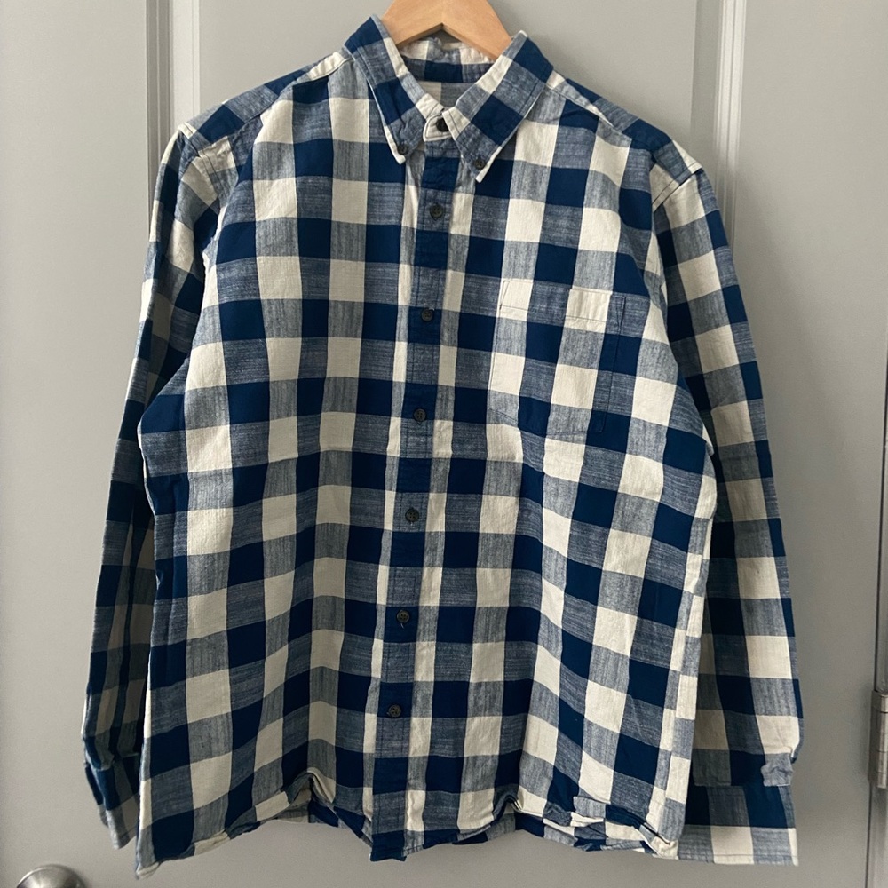 St. John’s Bay Long Sleeve Flannel Shirt Size L